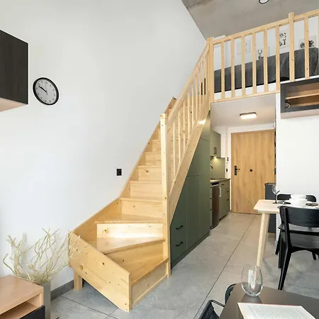 Lejlighed Pet Friendly Cozy With Balcony In By Renters