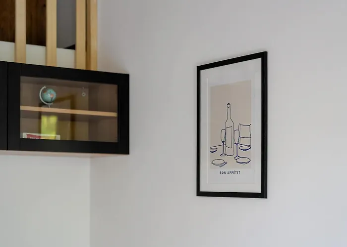 Pet Friendly Cozy With Balcony In By Renters Apartament Poznań